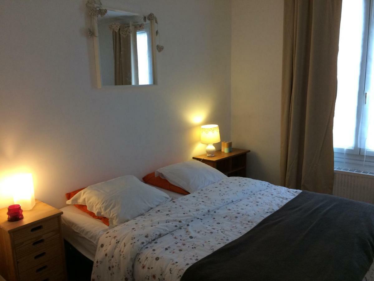 Appartement 4 Personnes Centre Ville Châteauneuf-sur-Loire Exterior foto
